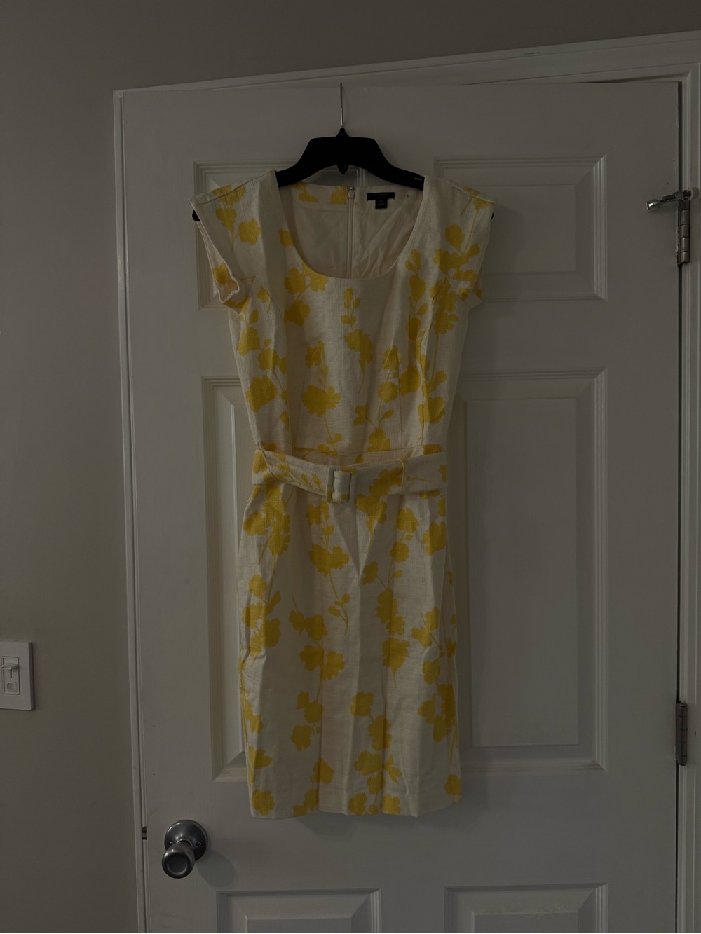Ann Taylor Cream Midi Dress with Yellow Floral Print and Belt